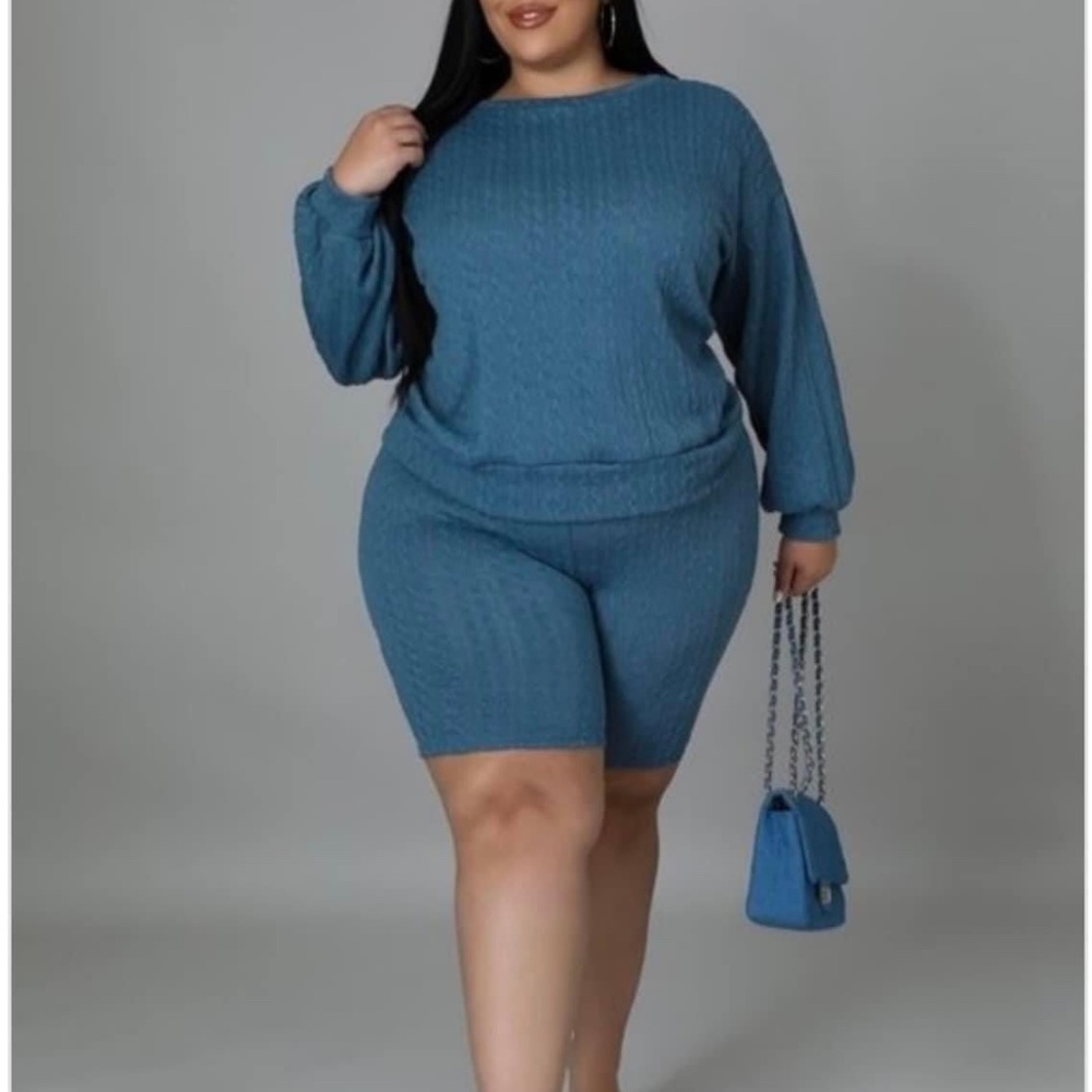Two piece short set